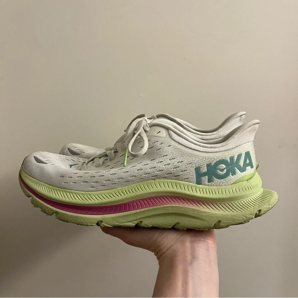 Hoka Kawana Running Shoes 8 - Picture 4 of 16